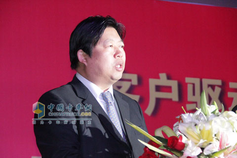 陜汽控股集團(tuán)董事長(zhǎng)、漢德車橋董事長(zhǎng)方紅衛(wèi)