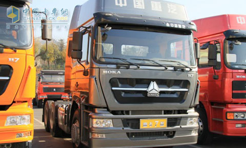 中國(guó)重汽H7牽引車