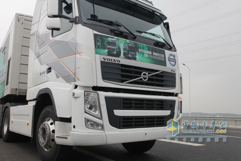 2013沃爾沃卡車高效節(jié)油先鋒評(píng)選比賽用車FH時(shí)光機(jī)器