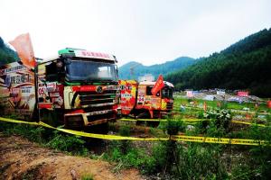卡車(chē)越野大賽再次挺進(jìn)重慶奉節(jié)演繹重卡巔峰對(duì)決
