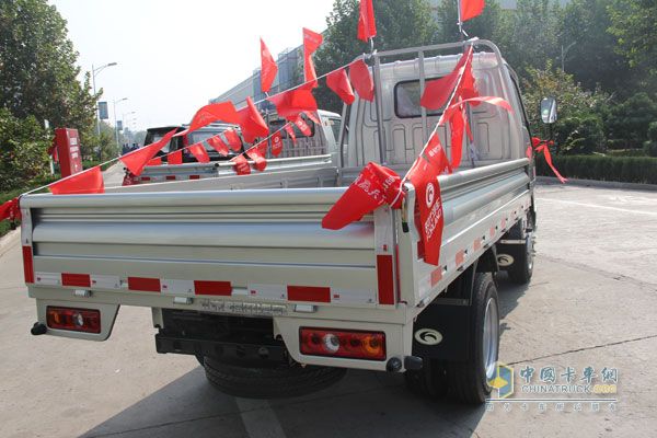 馭菱VQ2后面圖