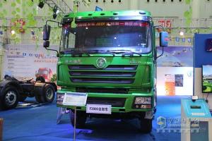 2013武漢商用車展陜汽展臺(tái)