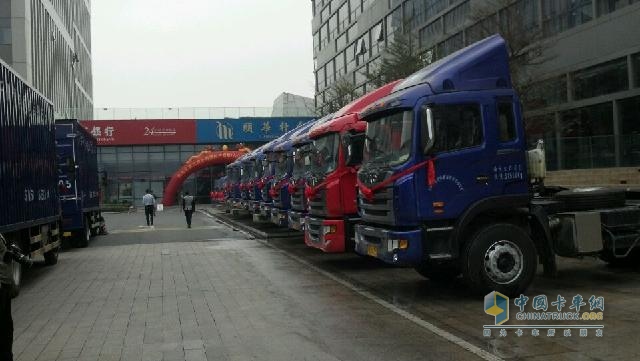 江淮格爾發(fā)K系4*2載貨車(chē)：短途運(yùn)輸利器