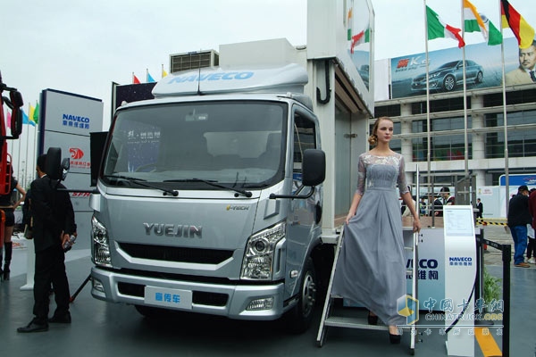 超越C300宣傳車