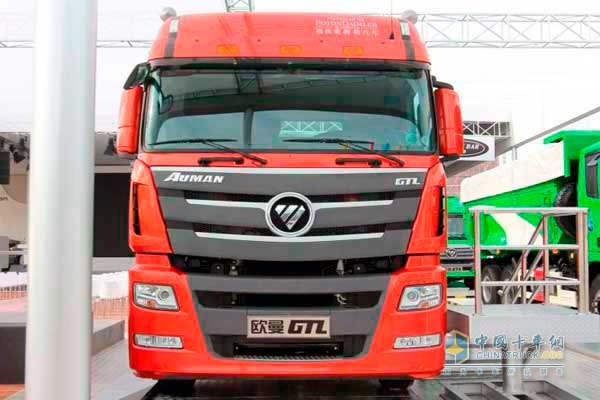 歐曼GTL 6系重卡 430馬力 6X4 牽引車 正臉