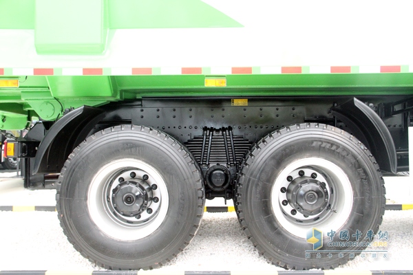 歐曼GTL 336馬力 6X4 自卸車 輪胎