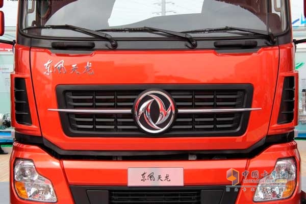 東風(fēng) 天龍重卡 350馬力 4X2 ?；愤\(yùn)輸牽引車(DFL4181A8) LOGO