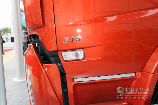 東風(fēng)天龍準(zhǔn)重載 315馬力 6×2 牽引車 馬力顯示