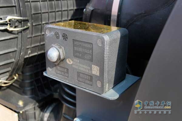 解放 J6P重卡 350馬力 6X4 LNG自卸車 翻斗控制器