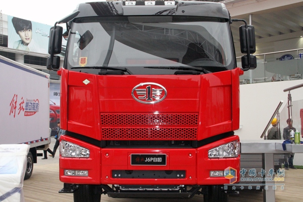 解放 J6P重卡 350馬力 6X4 LNG自卸車 正臉