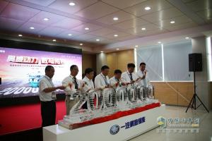 一汽解放錫柴喜迎奧威發(fā)動(dòng)機(jī)第60萬(wàn)臺(tái)下線