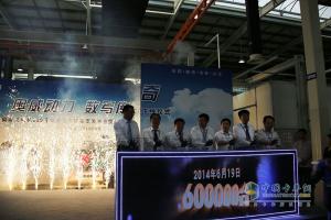 一汽解放錫柴喜迎奧威發(fā)動(dòng)機(jī)第60萬(wàn)臺(tái)下線