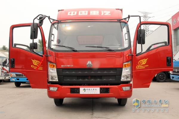 中國重汽HOWO輕卡產(chǎn)品
