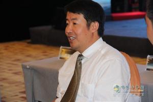 中國重汽汕德卡SITRAK2014全國體驗式互動路演哈爾濱啟程