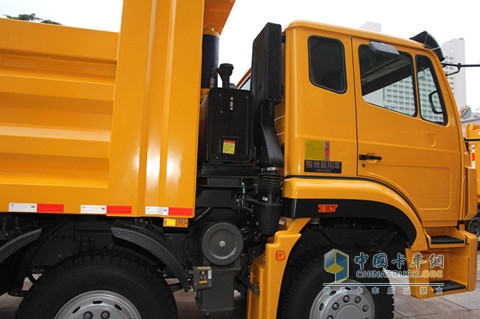 中國(guó)重汽 HOWO 6×4自卸車