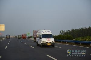 西行追夢(mèng) 絲綢之路國(guó)際卡車集結(jié)賽穿越蘇豫陜