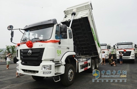 600臺(tái)新型渣土車(chē)最快下個(gè)月正式投入運(yùn)營(yíng)