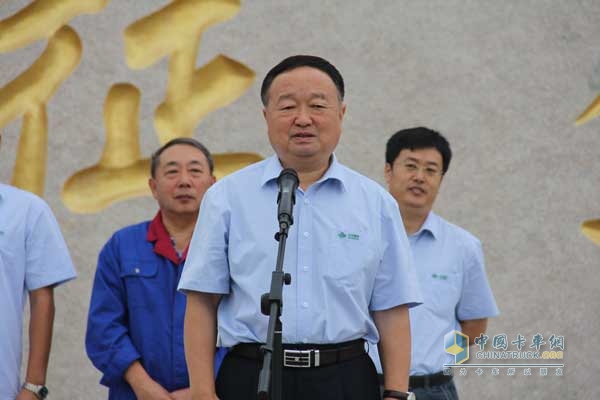 五征集團董事長姜衛(wèi)東宣布綠色奧馳中國萬里行長征活動正式啟動