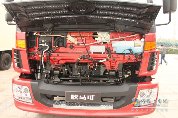 福田歐馬可5系 170馬力4×2廂式排半輕卡5200mm軸距