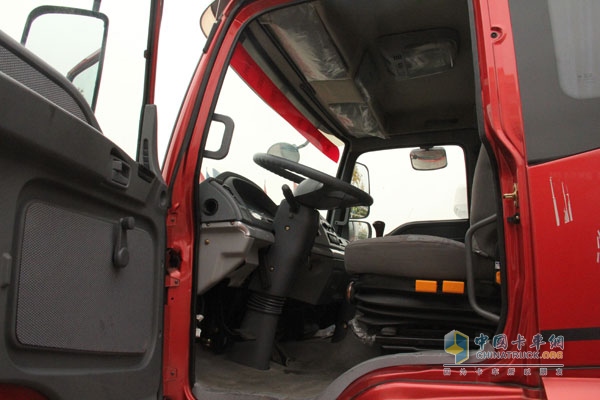 福田歐馬可 168馬力 4×2冷藏車（BJ5169XLC-F2型）