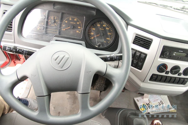 福田歐馬可 168馬力 4×2冷藏車（BJ5169XLC-F2型）