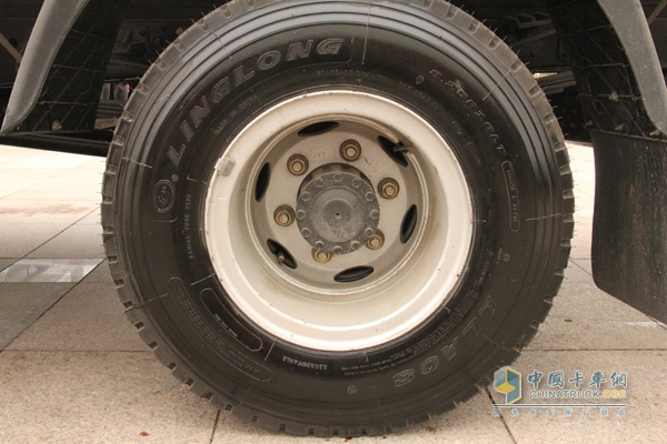福田歐馬可3系 154馬力 4×2冷藏車（BJ5089XLC-FB）
