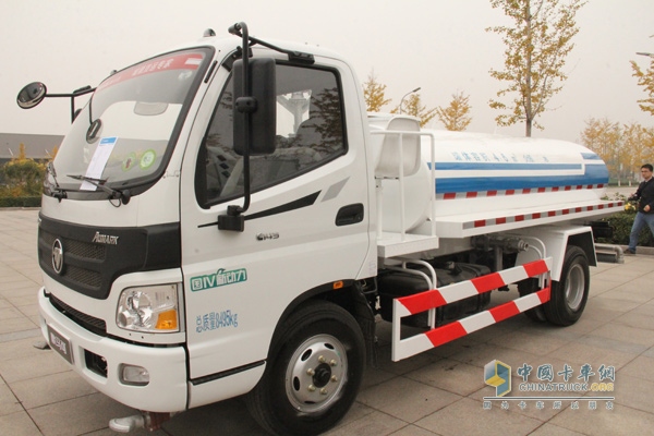 福田歐馬可 141馬力 4×2灑水車(chē)（BSZ5083GSSC4T033）