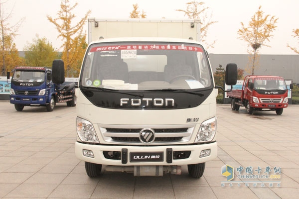 福田奧鈴CTX 141馬力4×2危險(xiǎn)品運(yùn)輸車（BJ5049XRQ-FA）