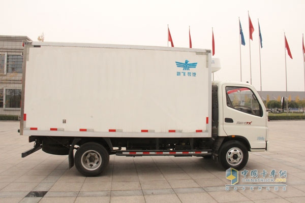福田奧鈴CTX 118馬力4×2冷藏車（BJ5049XLC-BB）