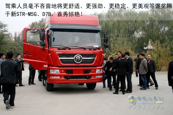 中國(guó)重汽M5G、D7B重卡重塑經(jīng)典
