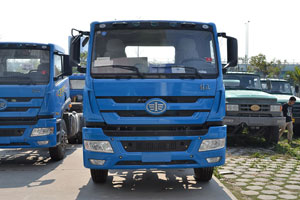 一汽解放青島 龍V 165馬力 4×2 國(guó)四牽引車(chē) CA4085PK2E4A80