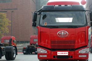 一汽解放J6港口牽引車廈門 達(dá)成117臺(tái)訂單