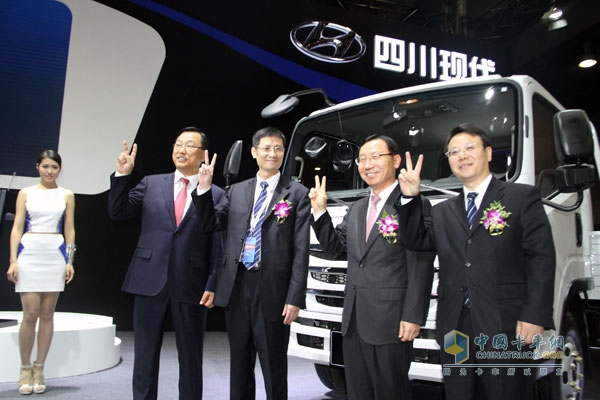 廣州車展：四川現(xiàn)代新品發(fā)布 全新輕卡、創(chuàng)虎系列 亮點多多