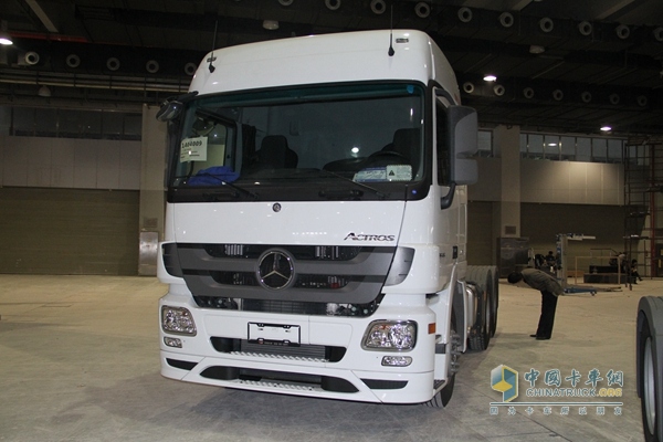 奔馳 Actros重卡 456馬力 6×2 牽引車（車隊(duì)之星）(型號(hào)2646)