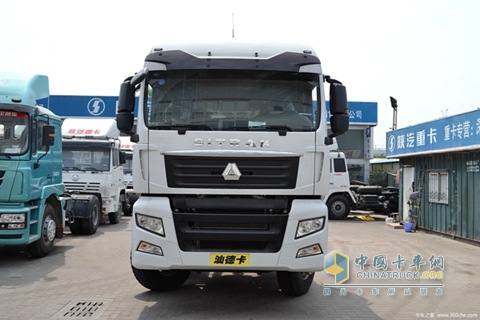 中國重汽 SITRAK C7H重卡 440馬力 6X4 國四 牽引車