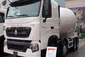 中國重汽 HOWO-T7H 390馬力 攪拌車