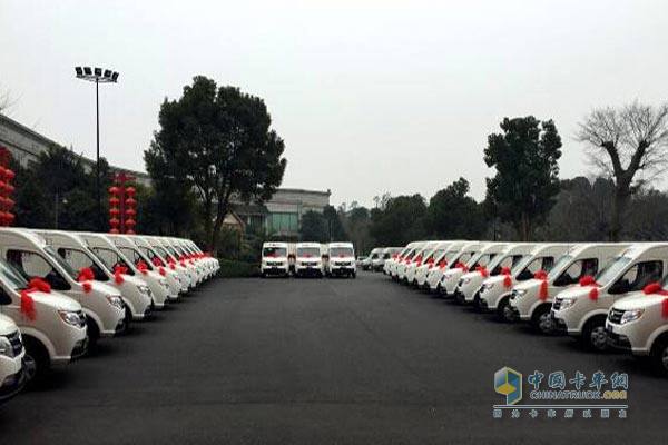 東風(fēng)御風(fēng)交付圓通30臺 實現(xiàn)三通一達全覆蓋