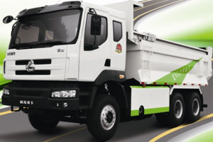 為城市添綠色 霸龍智能渣土車(chē)走進(jìn)“春城”昆明 