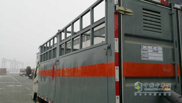 福田奧鈴CTX?；愤\輸專用車