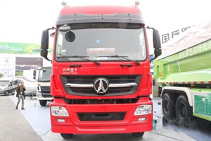 現(xiàn)場簽訂10臺(tái)牽引車 北奔V3M走進(jìn)湖北