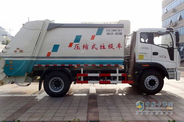 福田瑞沃中馳 8/10 噸壓縮式垃圾車(chē)