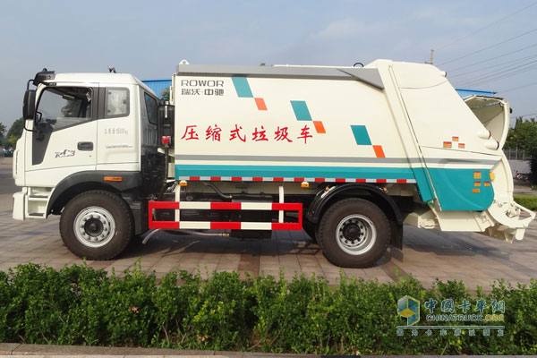 福田瑞沃中馳 8/10 噸壓縮式垃圾車(chē)