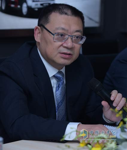 慶鈴集團董事總經(jīng)理何勇