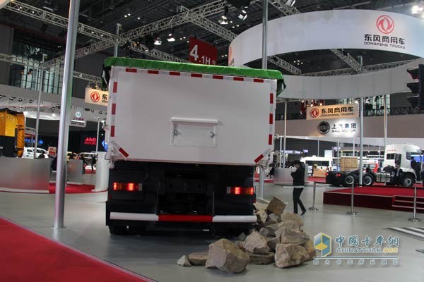 東風(fēng)大力神 6×4 智能渣土車