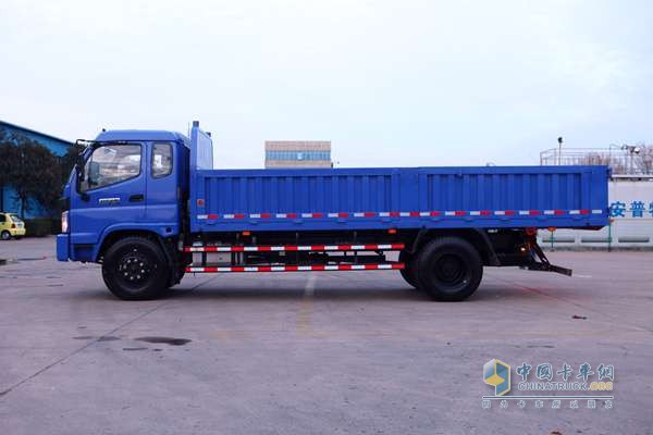福田金剛 玉柴130馬力 4X2國(guó)四自卸車