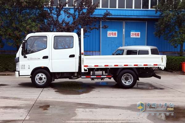 福田瑞沃 時代驍運 141馬力 4×2 國四 載貨車（雙排駕駛室） 