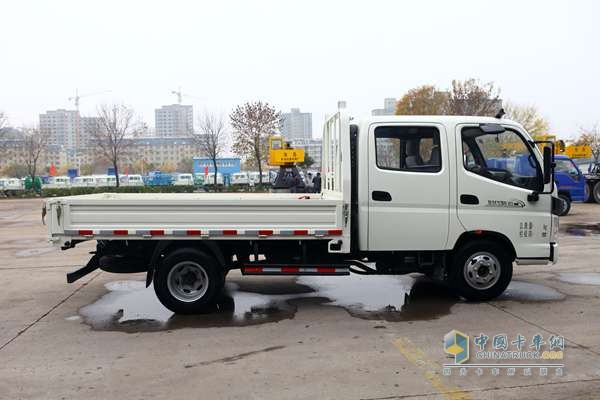 福田瑞沃 時代驍運 141馬力 4×2 國四 載貨車（雙排駕駛室） 
