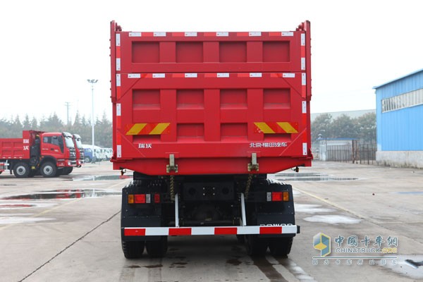 福田瑞沃 濰柴336馬力 8X4 國四 重載型工程車