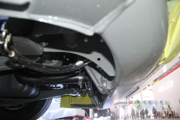 中國重汽SITRAK汕德卡C7H 國五 全氣囊懸架 540馬力 6X2牽引車