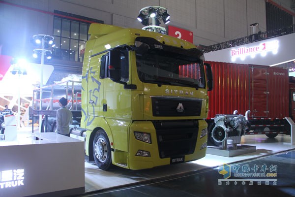 中國重汽SITRAK汕德卡C7H 國五 全氣囊懸架 540馬力 6X2牽引車
